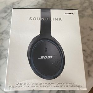 Bose Soundlink Bluetooth headphone